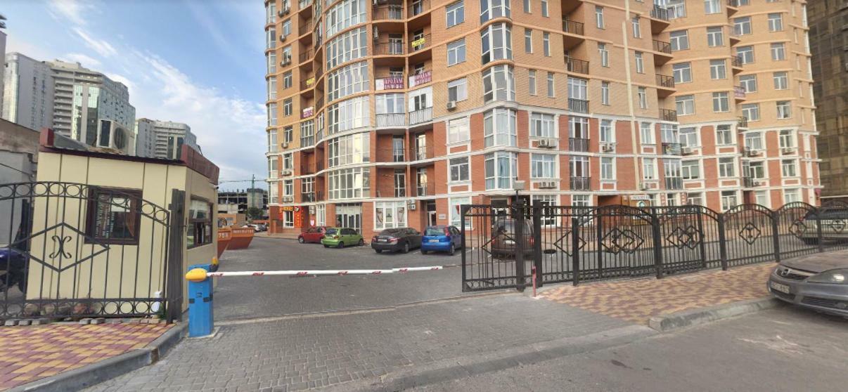 Family Apartments Aquamarine Of Arcadia Odessa Esterno foto